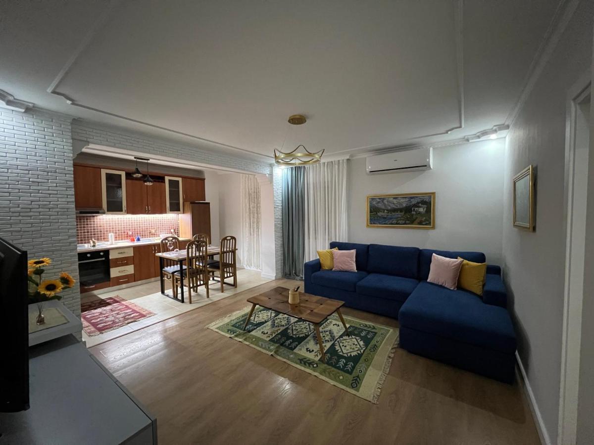Apartment Chestnut Yard Tirana