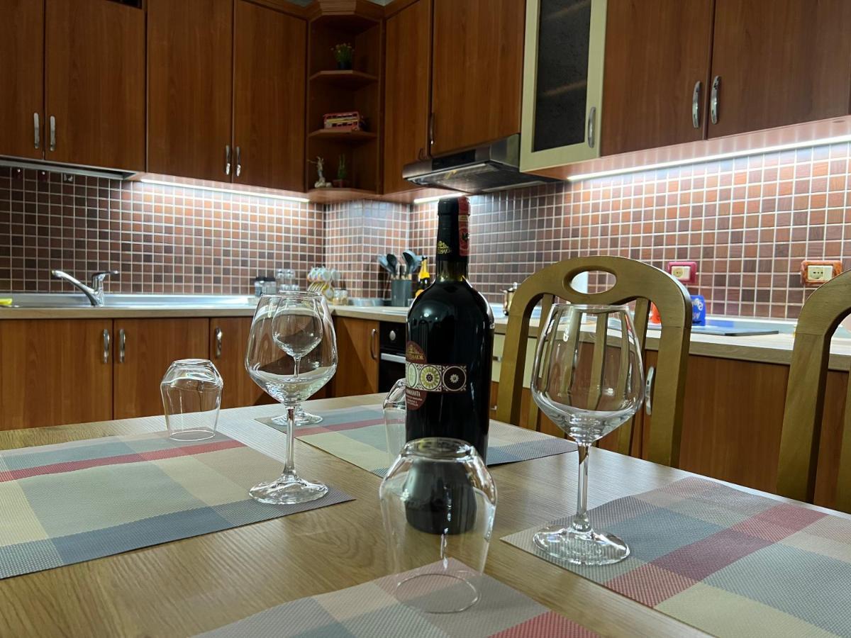 Chestnut Yard Apartment