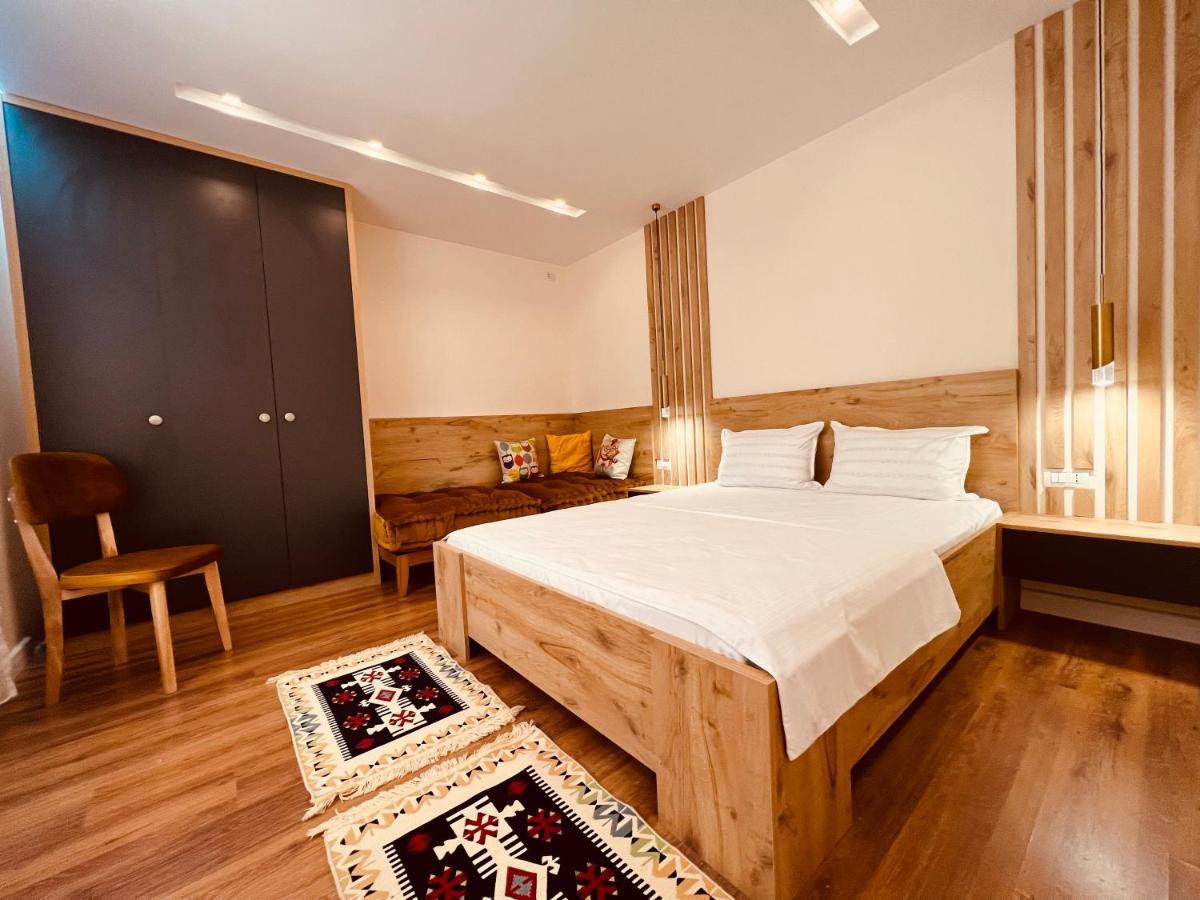 Chestnut Yard Apartment Tirana